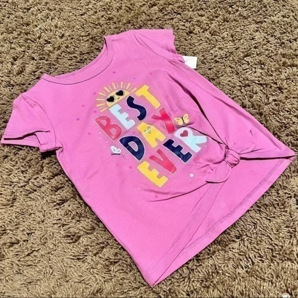 Carters Best Day Ever short sleeve tshirt with front knot 2T